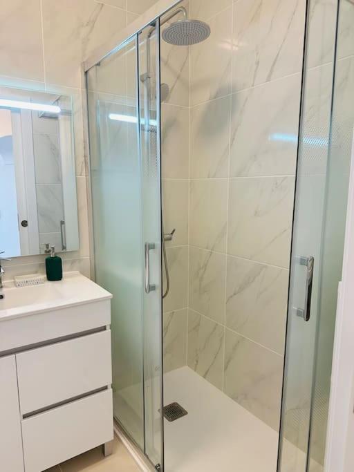 Appartement With Sea View In Cascais